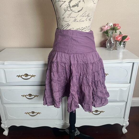other Dresses & Skirts - Purple ruffel midi skirt excellent